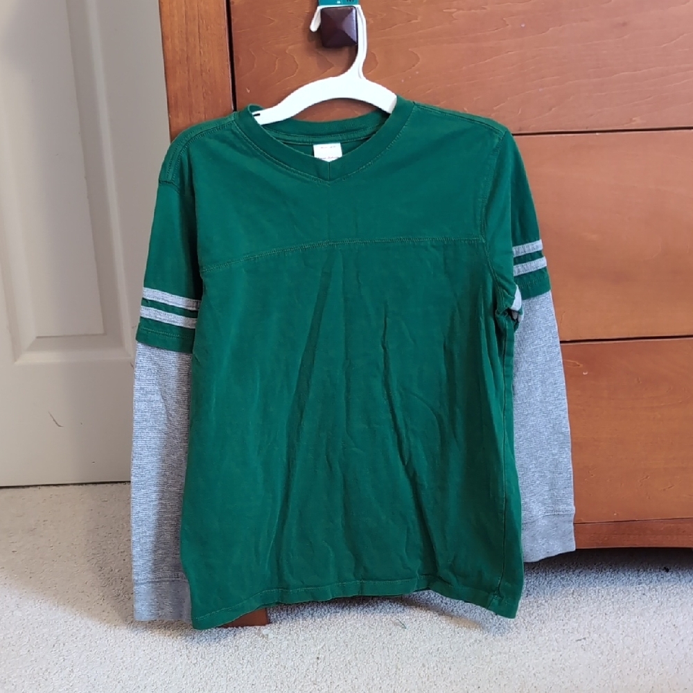 Hanna Andersson Green and Gray Long Sleeve Tee